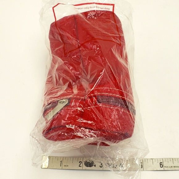 Delta Airlines Sky Team Red Amenities Bag SEALED First Class Soft Cylindrical - Picture 4 of 4